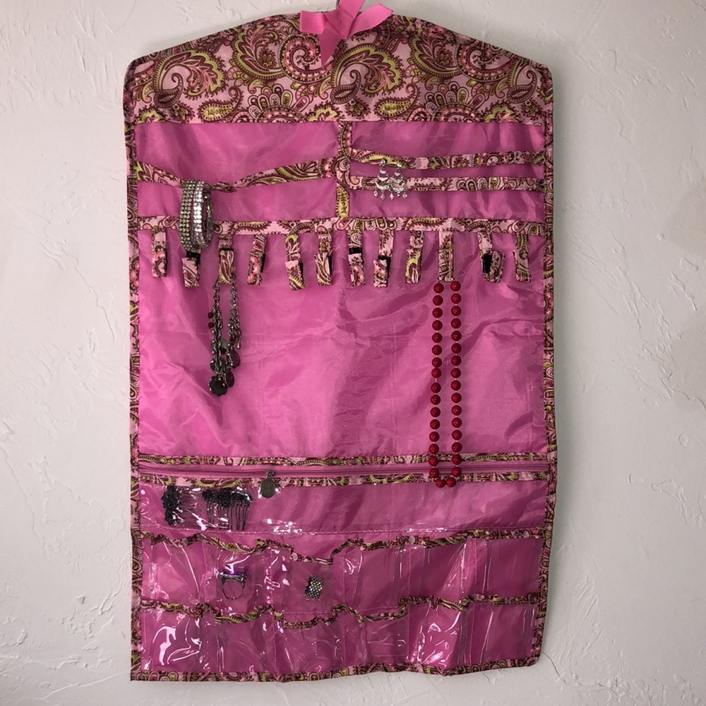 Jewelry or makeup organizer/ pink and green